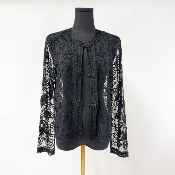 VINTAGE SHEER LACE WITH EMBRODERED DETAILS MEDIUM - Picture 8 of 10